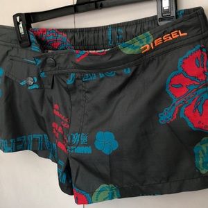 Men’s Diesel L swim trunk